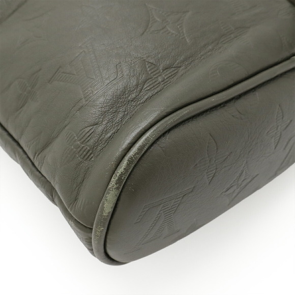 Louis Vuitton Monogram Shadow Black Chalk Sling Bag khaki Green - Picture 3 of 7